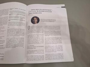 Das aufgeschlagene Fachmagazin mit dem Beitrag von Katarina Rohsmann